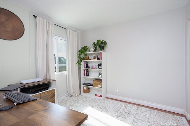 725 San Ramon, Fullerton, CA 92835