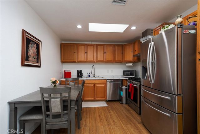 725 San Ramon, Fullerton, CA 92835