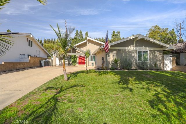 725 San Ramon, Fullerton, CA 92835