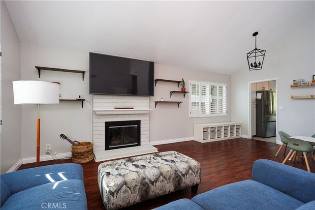 725 San Ramon, Fullerton, CA 92835