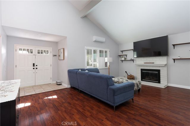 725 San Ramon, Fullerton, CA 92835