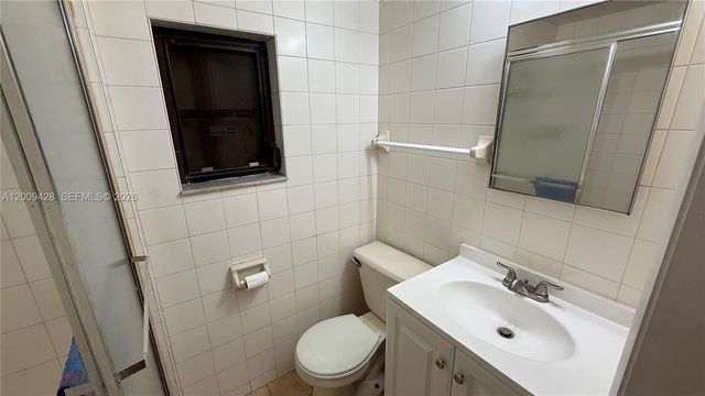 1725 Roosevelt St Rear Cottage, Hollywood, FL 33020
