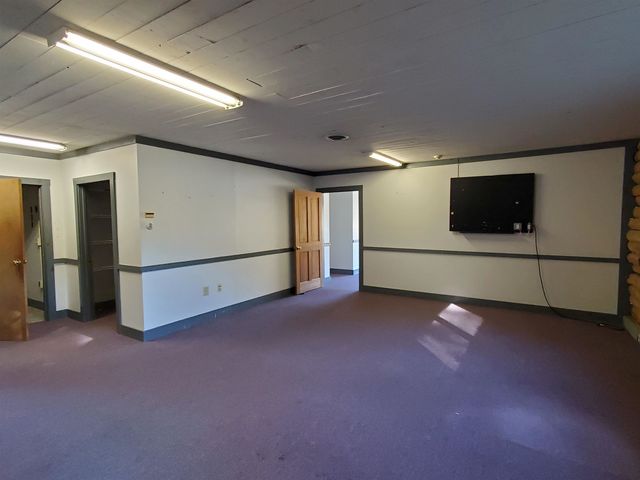 25 Hathorn Drive, Enfield, NH 03748