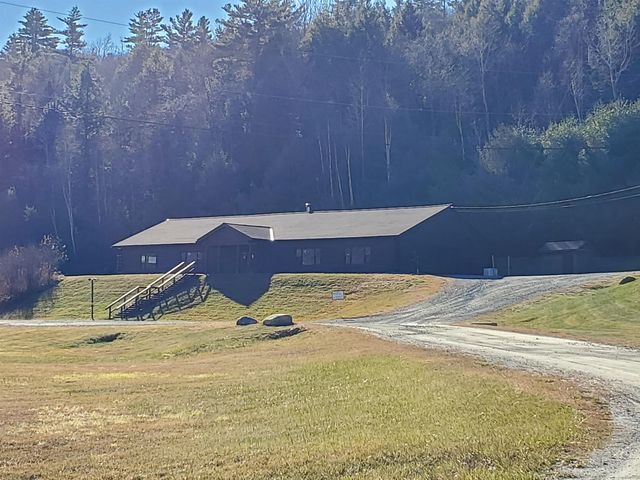 25 Hathorn Drive, Enfield, NH 03748