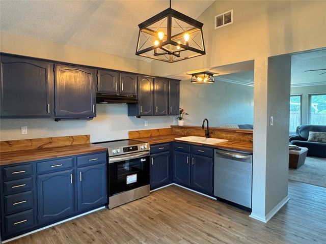 4620 Archer Drive, The Colony, TX 75056