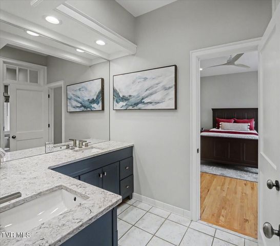 54 Three Oaks Drive, Bristol, TN 37620