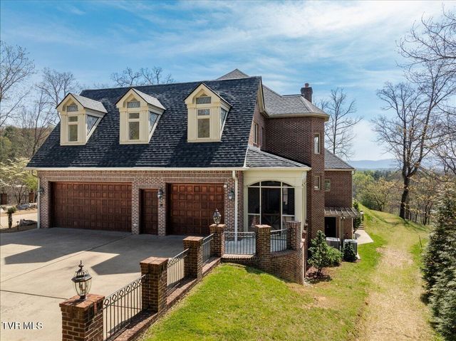 54 Three Oaks Drive, Bristol, TN 37620