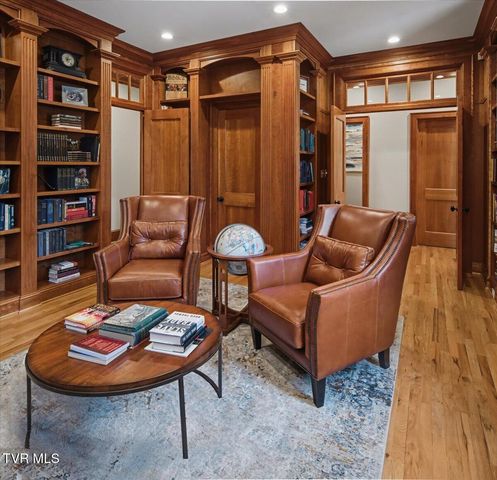 54 Three Oaks Drive, Bristol, TN 37620