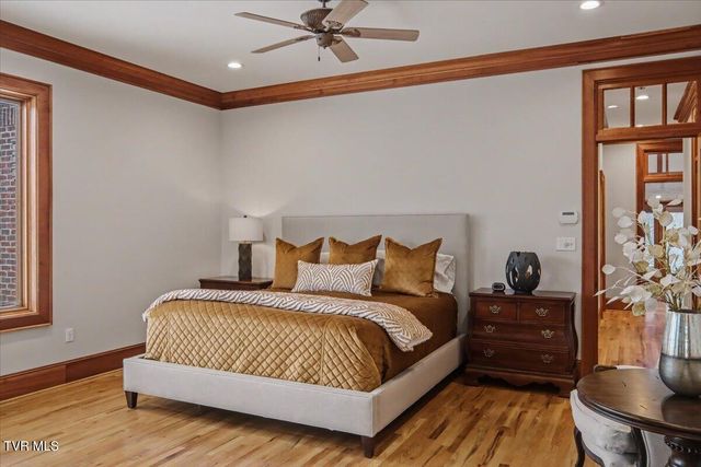 54 Three Oaks Drive, Bristol, TN 37620