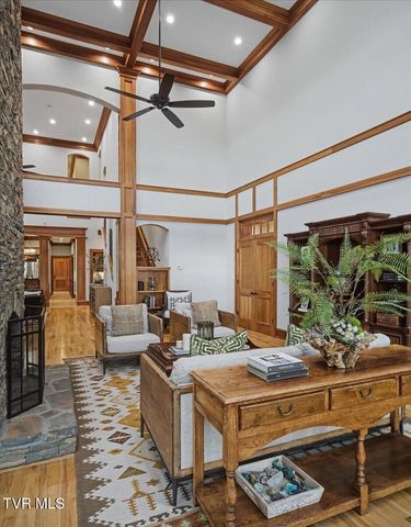 54 Three Oaks Drive, Bristol, TN 37620