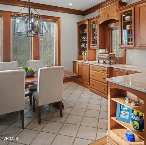 54 Three Oaks Drive, Bristol, TN 37620