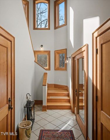 54 Three Oaks Drive, Bristol, TN 37620