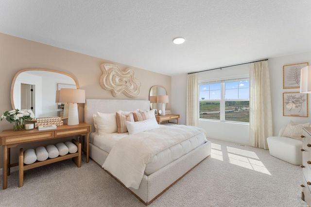 4012 Hayward Avenue N, Oakdale, MN 55025