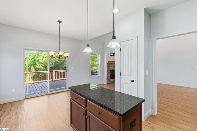 31 Caperton Way, Greer, SC 29651