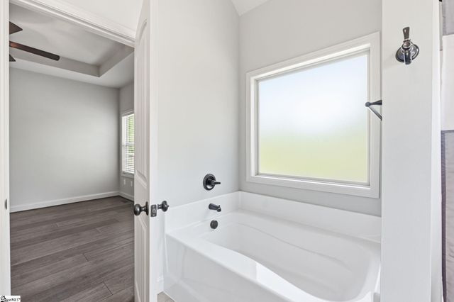 31 Caperton Way, Greer, SC 29651