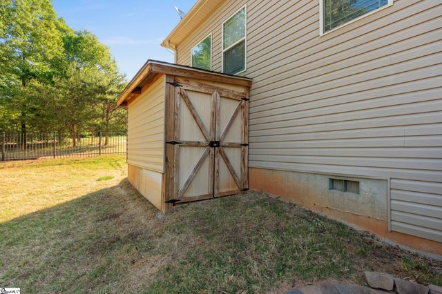 31 Caperton Way, Greer, SC 29651