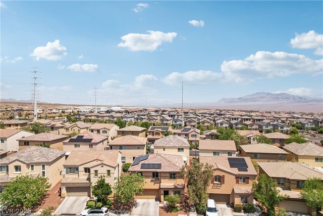 10612 Capitol Peak Avenue, Las Vegas, NV 89166