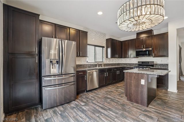 10612 Capitol Peak Avenue, Las Vegas, NV 89166