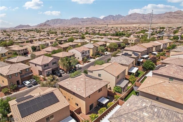 10612 Capitol Peak Avenue, Las Vegas, NV 89166