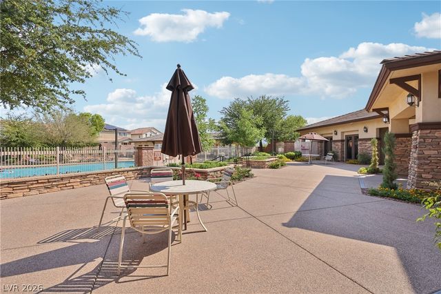 10612 Capitol Peak Avenue, Las Vegas, NV 89166