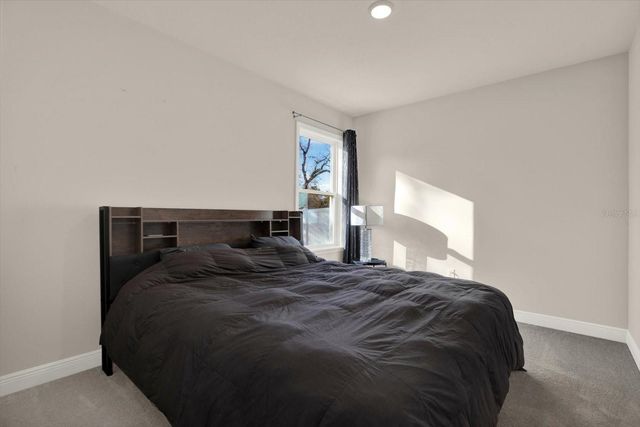 11208 SEATTLE WREN AVENUE, Weeki Wachee, FL 34614