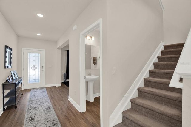 11208 SEATTLE WREN AVENUE, Weeki Wachee, FL 34614