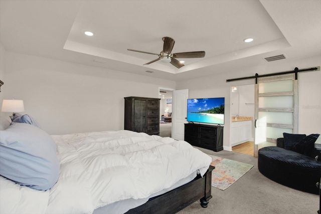 11208 SEATTLE WREN AVENUE, Weeki Wachee, FL 34614