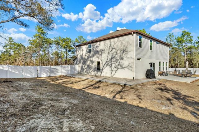 11208 SEATTLE WREN AVENUE, Weeki Wachee, FL 34614