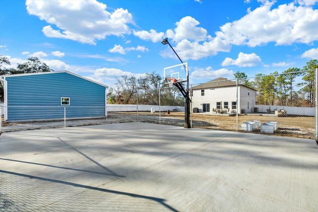 11208 SEATTLE WREN AVENUE, Weeki Wachee, FL 34614