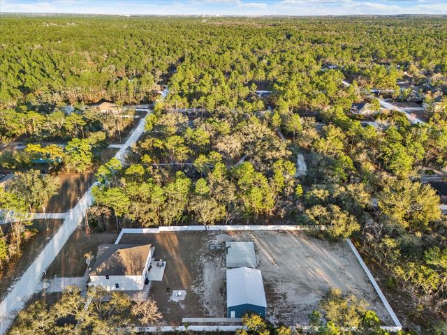 11208 SEATTLE WREN AVENUE, Weeki Wachee, FL 34614