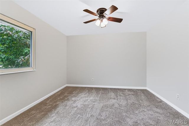 11097 Worchester Drive, St Louis, MO 63136