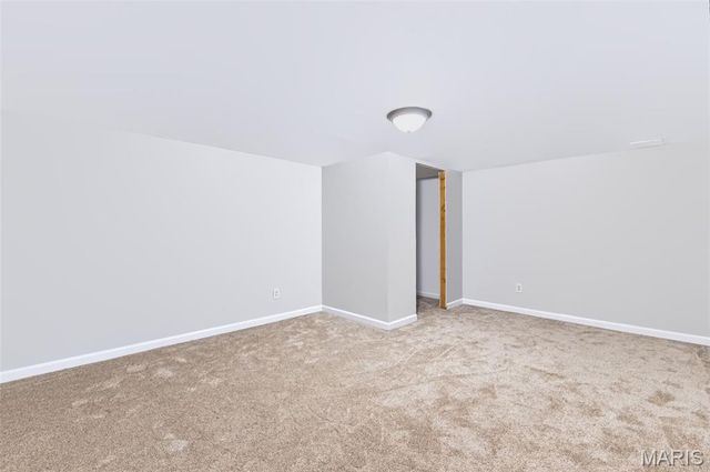 11097 Worchester Drive, St Louis, MO 63136