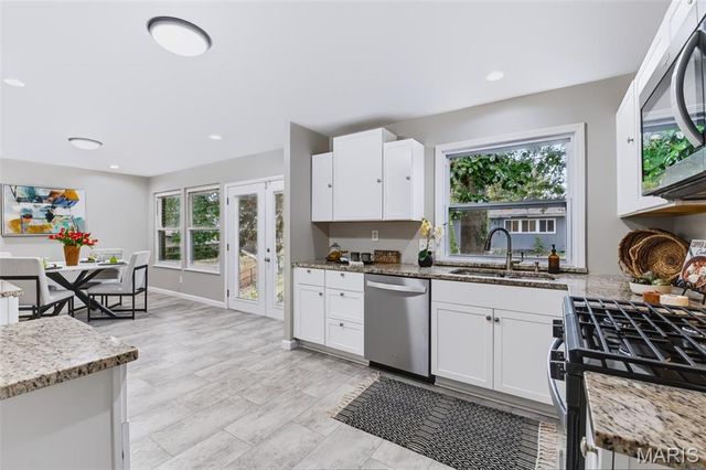 11097 Worchester Drive, St Louis, MO 63136