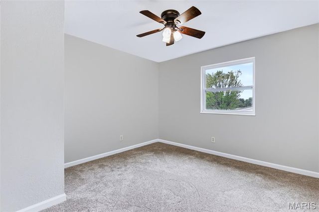11097 Worchester Drive, St Louis, MO 63136