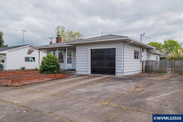 1208 28th Av SE, Albany, OR 97322