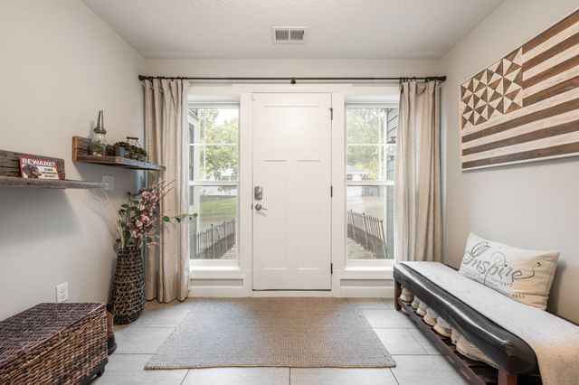 5501 Girard Avenue S, Minneapolis, MN 55419