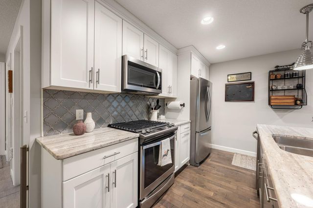 5501 Girard Avenue S, Minneapolis, MN 55419