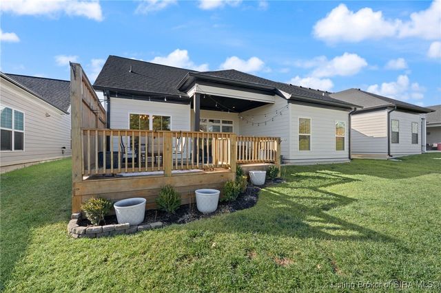 4146 Uhl Drive, Jeffersonville, IN 47130