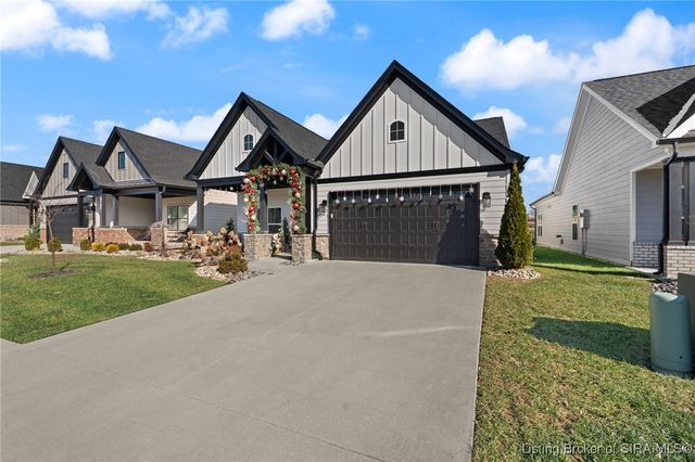 4146 Uhl Drive, Jeffersonville, IN 47130