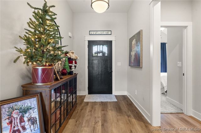 4146 Uhl Drive, Jeffersonville, IN 47130