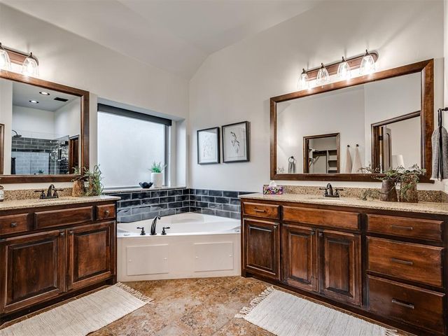 4302 Lorings Circle, Norman, OK 73072