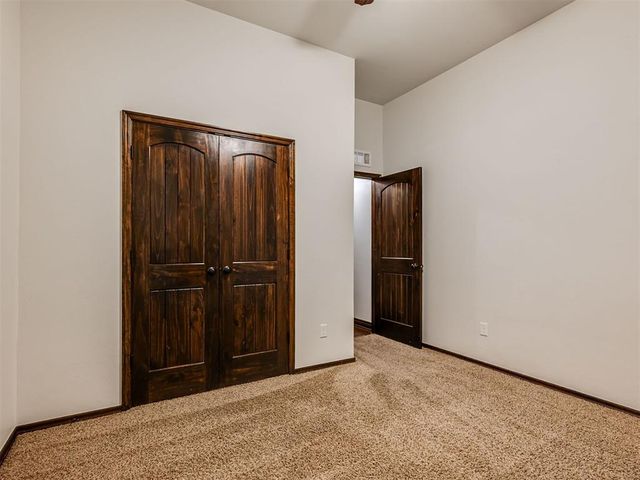 4302 Lorings Circle, Norman, OK 73072
