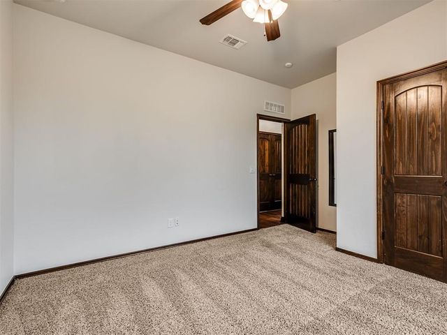 4302 Lorings Circle, Norman, OK 73072