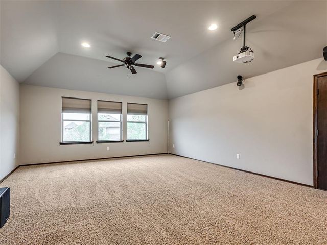 4302 Lorings Circle, Norman, OK 73072