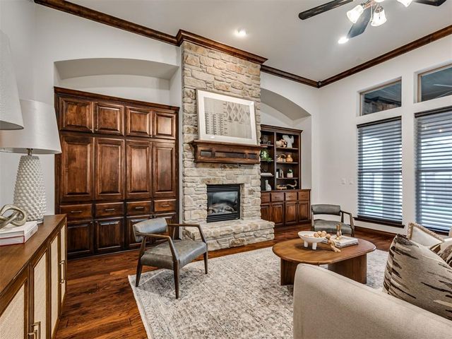 4302 Lorings Circle, Norman, OK 73072