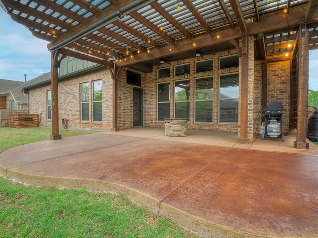 4302 Lorings Circle, Norman, OK 73072