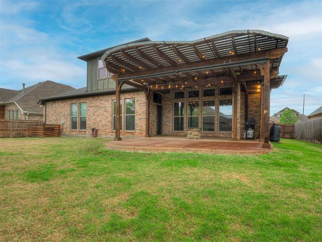 4302 Lorings Circle, Norman, OK 73072