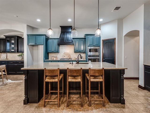 4302 Lorings Circle, Norman, OK 73072