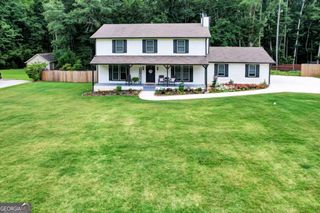 175 Hunters Glen, Fayetteville, GA 30215