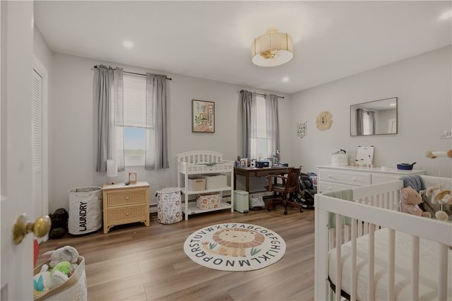 223 Oliphant Lane A, Middletown, RI 02842